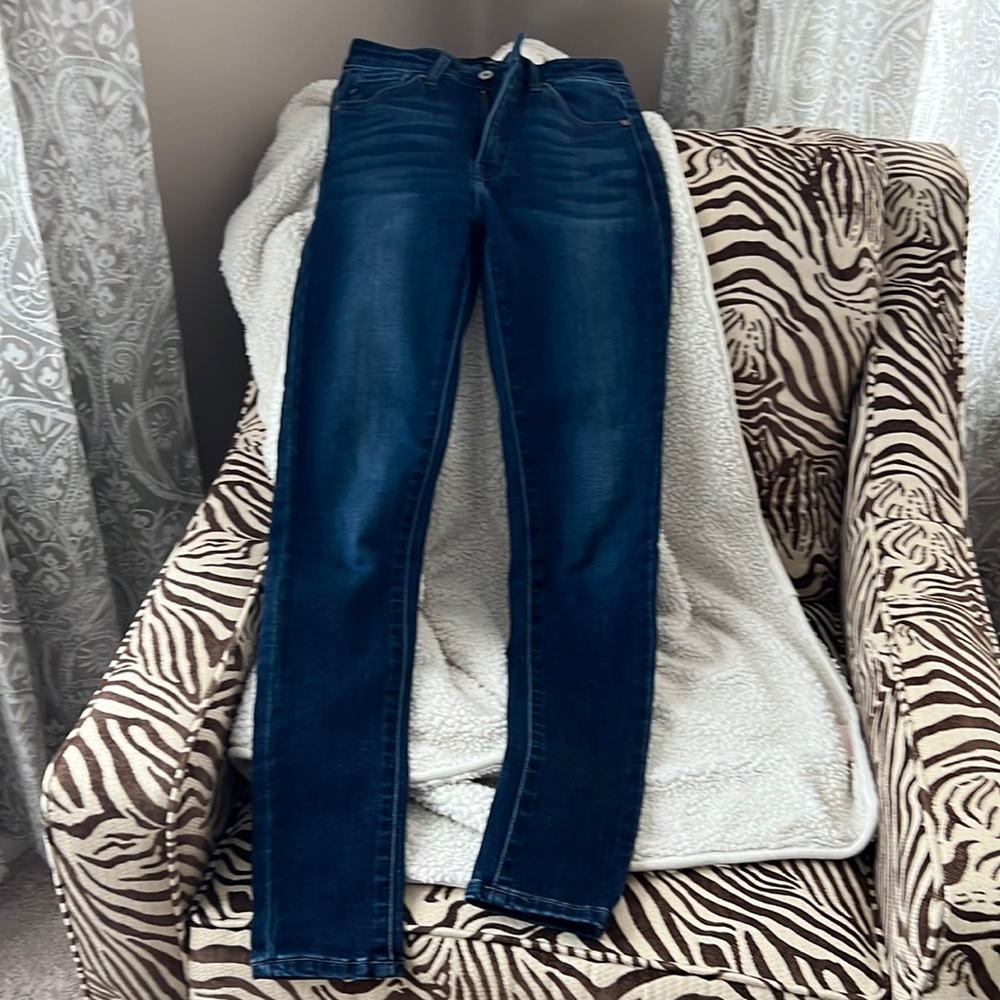 Kancan mid rise stretchy jeggings denim leggings